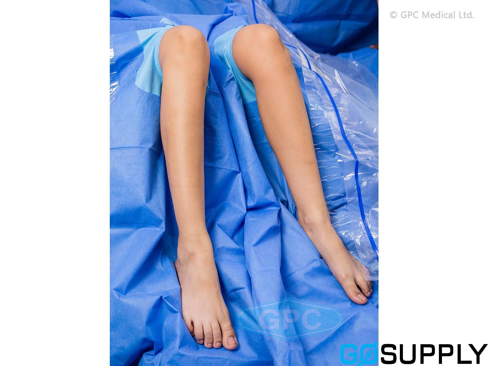 Bilateral Knee Arthroscopy Drape - Main Image