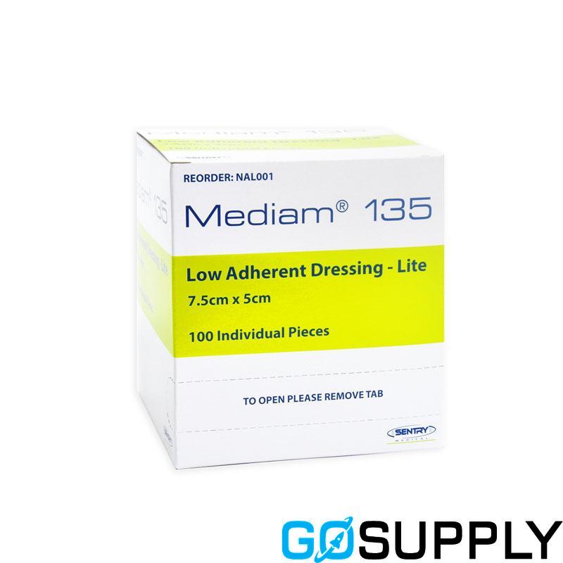 Mediam 135 Lite Non-Adherent Dressing - Main Image